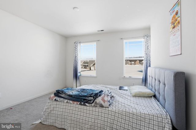 28 PELHAM DR, Coatesville, PA 19320