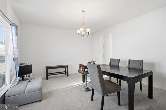 28 PELHAM DR, Coatesville, PA 19320