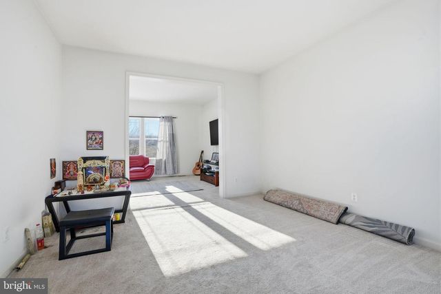 28 PELHAM DR, Coatesville, PA 19320