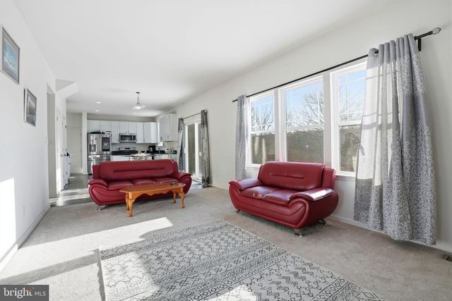 28 PELHAM DR, Coatesville, PA 19320