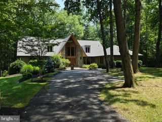 11111 LAWYERS RD, Reston, VA 20191