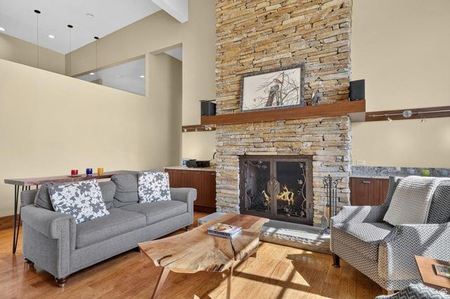 492 N MARATHON CIR, Salt Lake City, UT 84108
