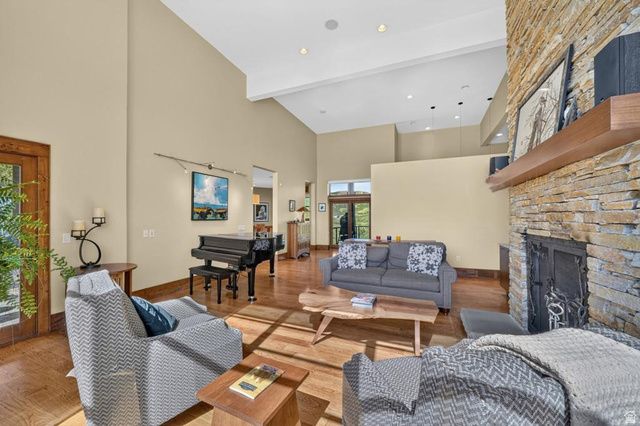 492 N MARATHON CIR, Salt Lake City, UT 84108
