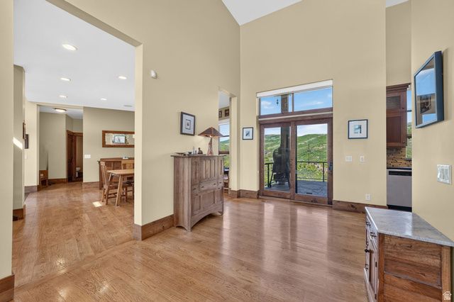 492 N MARATHON CIR, Salt Lake City, UT 84108