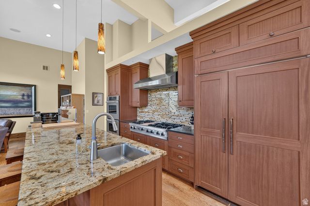 492 N MARATHON CIR, Salt Lake City, UT 84108