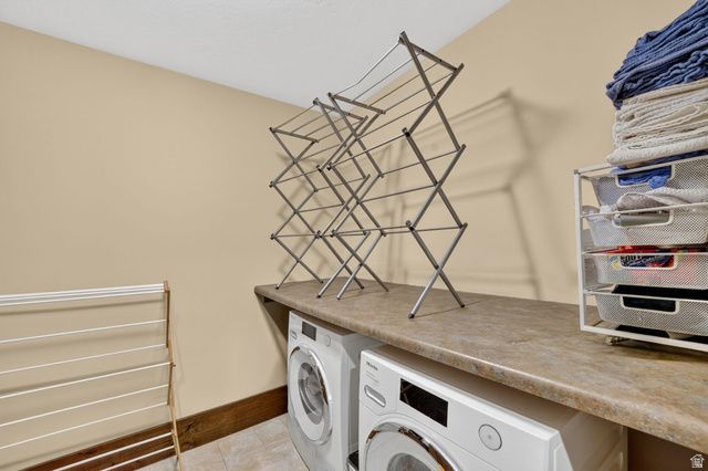 492 N MARATHON CIR, Salt Lake City, UT 84108