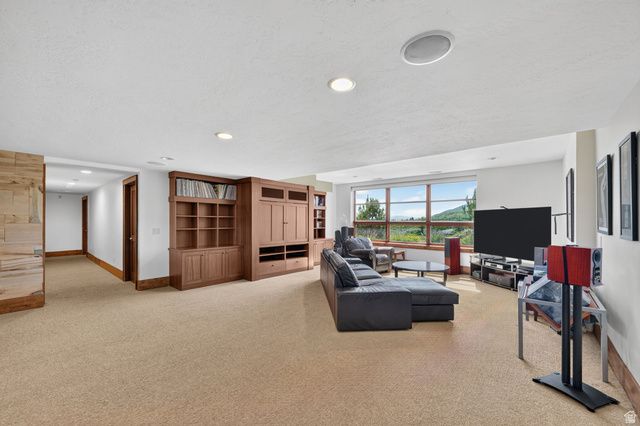 492 N MARATHON CIR, Salt Lake City, UT 84108