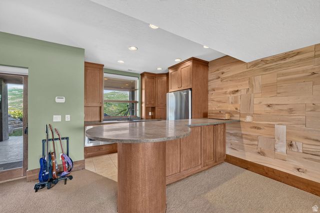 492 N MARATHON CIR, Salt Lake City, UT 84108