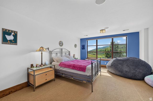 492 N MARATHON CIR, Salt Lake City, UT 84108