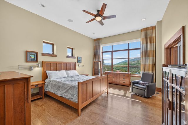 492 N MARATHON CIR, Salt Lake City, UT 84108