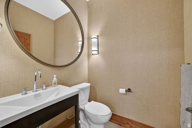 492 N MARATHON CIR, Salt Lake City, UT 84108