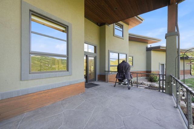 492 N MARATHON CIR, Salt Lake City, UT 84108