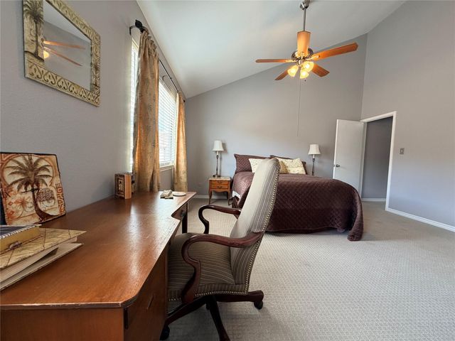 726 Country Place Drive B, Houston, TX 77079