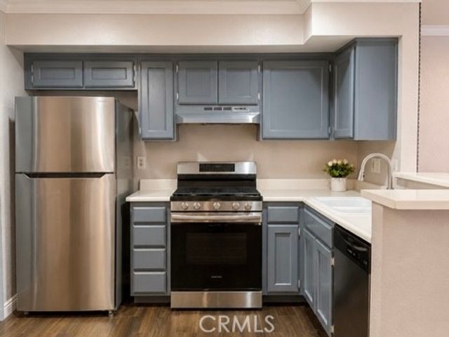 151 Majestic Court 602, Moorpark, CA 93021