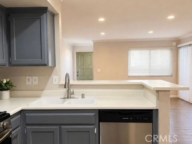 151 Majestic Court 602, Moorpark, CA 93021