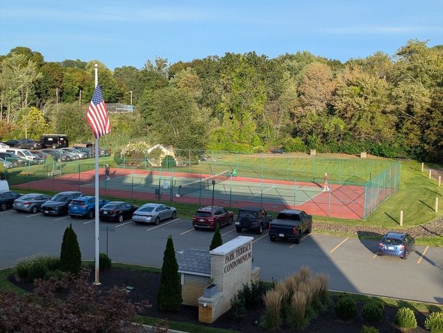 100 Park Terrace Dr 148, Stoneham, MA 02180