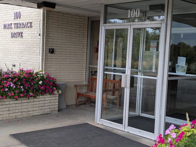 100 Park Terrace Dr 148, Stoneham, MA 02180