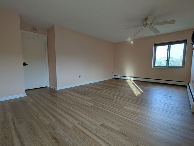 100 Park Terrace Dr 148, Stoneham, MA 02180