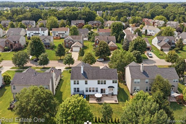 4095 Falmouth Lane, Howell, MI 48843