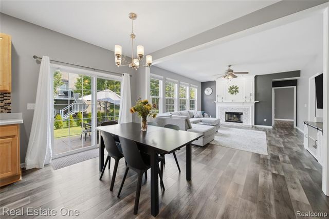 4095 Falmouth Lane, Howell, MI 48843