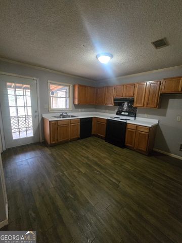 4525 Greenfields Road, Macon, GA 31210