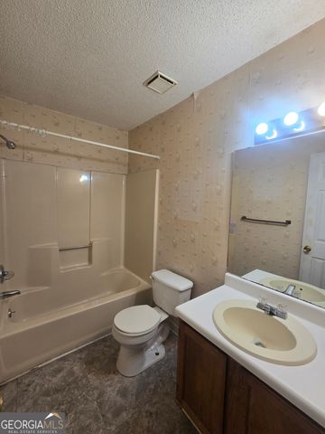 4525 Greenfields Road, Macon, GA 31210