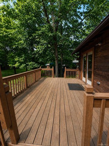 27 Midway Drive, Monroe, NY 10950