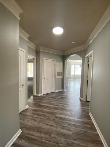 10504 VILLA VIEW CIR, Tampa, FL 33647