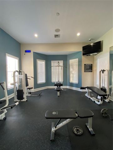 10504 VILLA VIEW CIR, Tampa, FL 33647