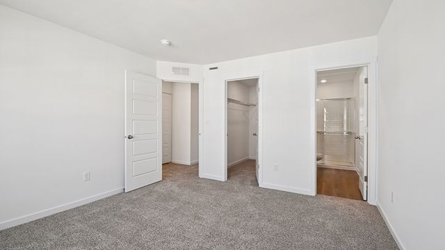 6510 Linden Trail A, Wonder Lake, IL 60097