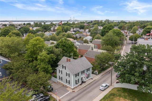 22 Farewell Street, Newport, RI 02840