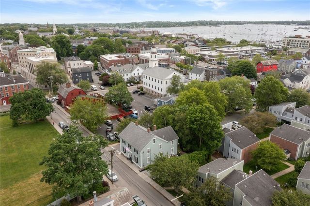 22 Farewell Street, Newport, RI 02840