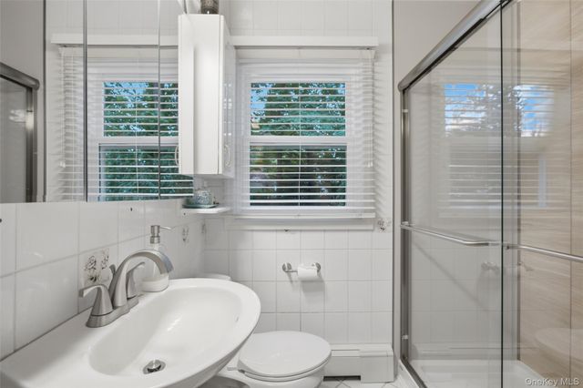 142 7th Street, Saint James, NY 11780