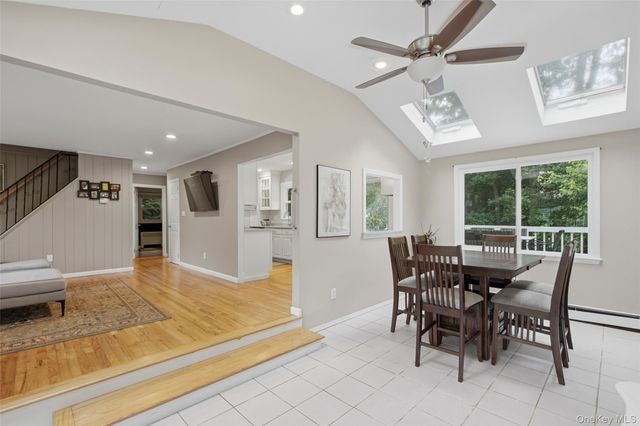 142 7th Street, Saint James, NY 11780