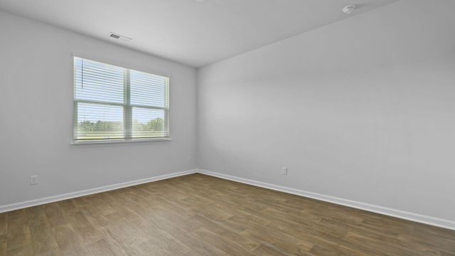 128 Hopkins Street, Holly Hill, SC 29059