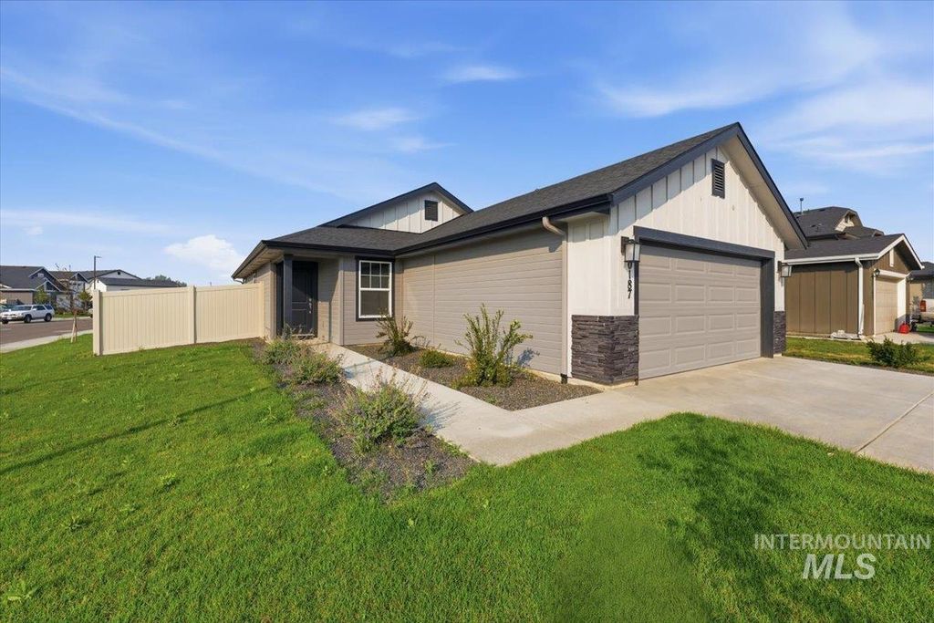 10187 Longtail Drive, Nampa, ID 83687 photo 4