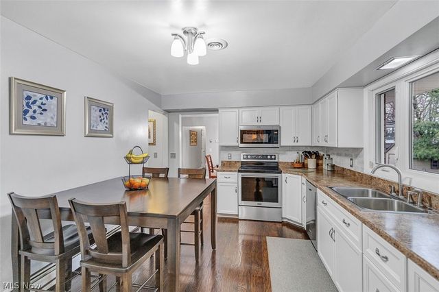 10152 Lynn Drive, North Royalton, OH 44133