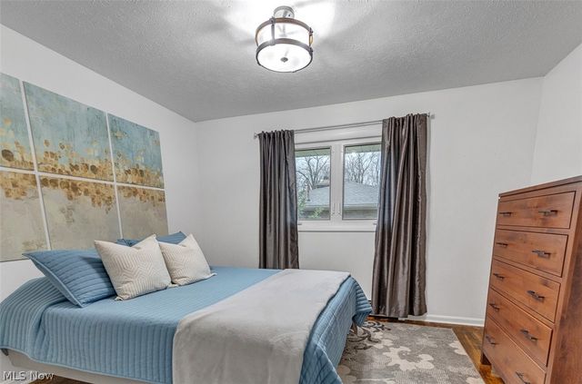 10152 Lynn Drive, North Royalton, OH 44133