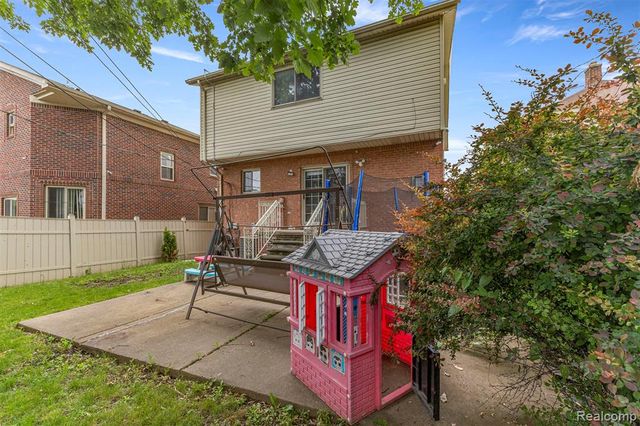 7644 Steadman Street, Dearborn, MI 48126