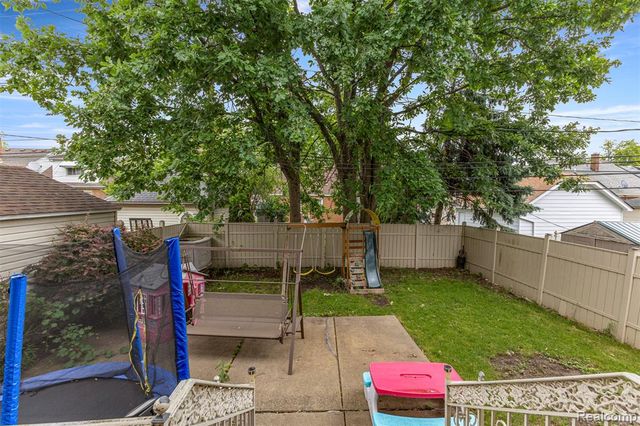 7644 Steadman Street, Dearborn, MI 48126