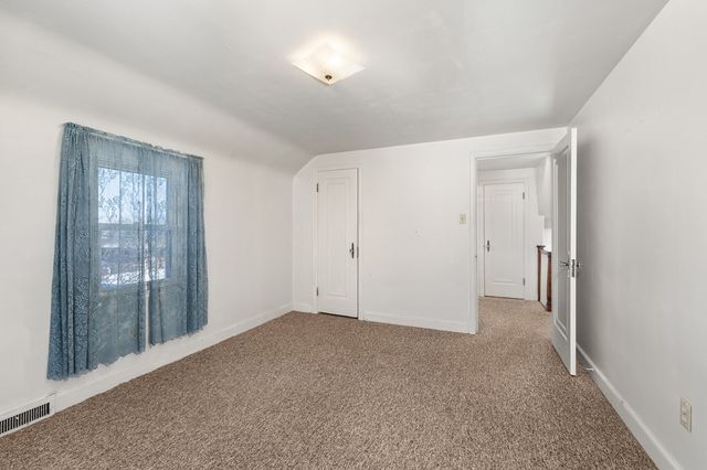 310 N Townview Circle, Mansfield, OH 44907