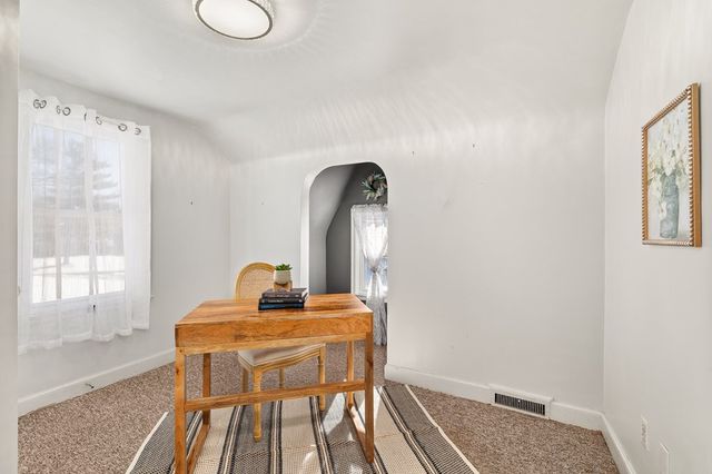 310 N Townview Circle, Mansfield, OH 44907