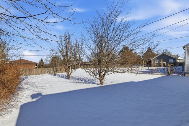 310 N Townview Circle, Mansfield, OH 44907