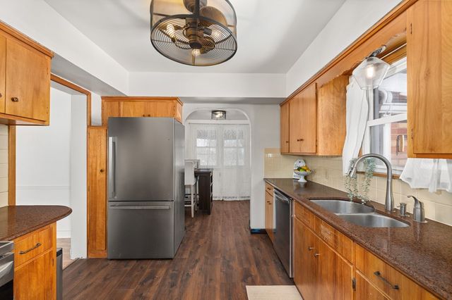 310 N Townview Circle, Mansfield, OH 44907