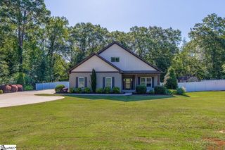 64 Montague Circle, Greenville, SC 29617