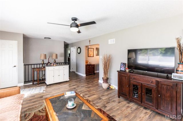 3637 Blecha Road, Imperial, MO 63052