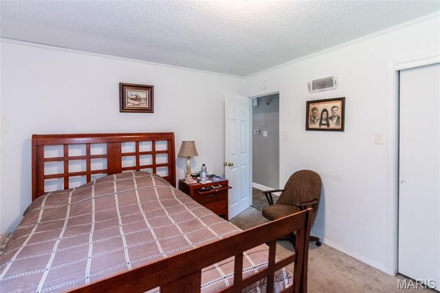 3637 Blecha Road, Imperial, MO 63052