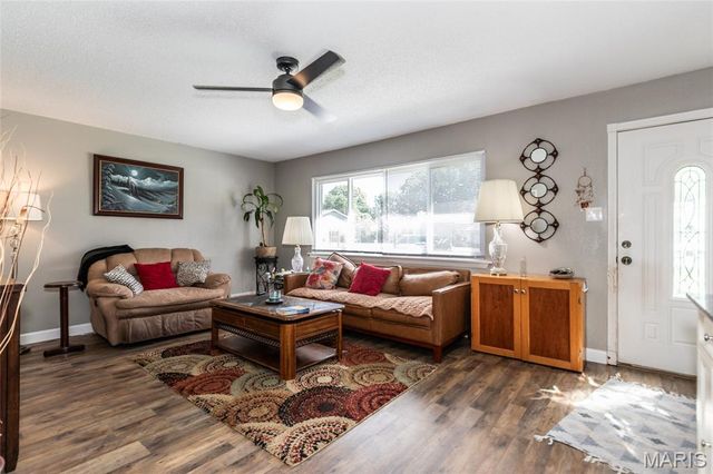 3637 Blecha Road, Imperial, MO 63052