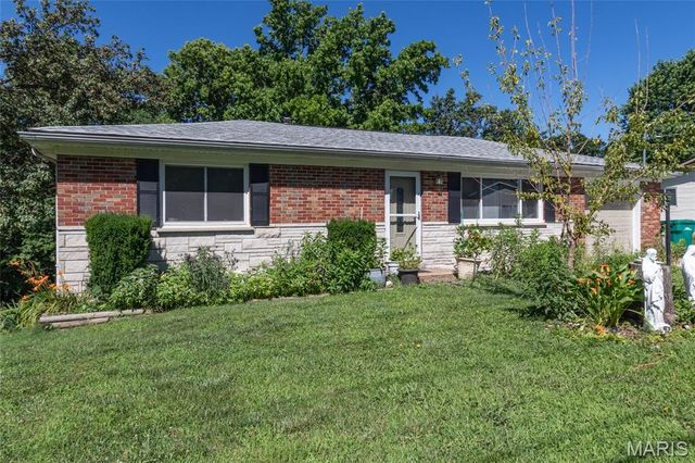 3637 Blecha Road, Imperial, MO 63052