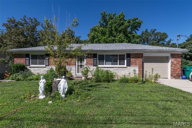 3637 Blecha Road, Imperial, MO 63052